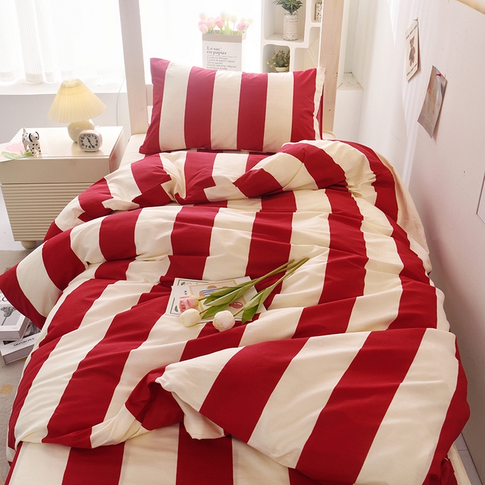 91家纺网 家纺一手货源 找家纺 启优家纺 2025新款13372全棉纯棉学生宿舍上下铺三件套 林西-红