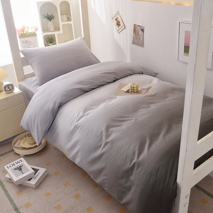 91家纺网 家纺一手货源 找家纺 启优家纺 2025新款13372全棉纯棉学生宿舍上下铺三件套 秘境-灰