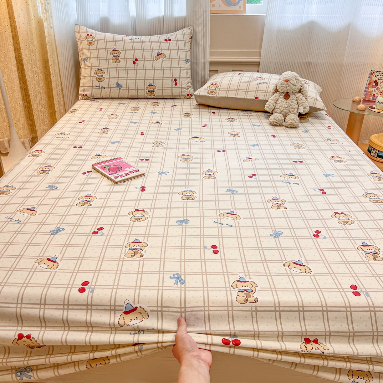 91家纺网 家纺一手货源 找家纺 呗旺鹿 2025新款40s全棉纯棉卡通印花学生系列单品床笠 床笠单件 班尼小狗