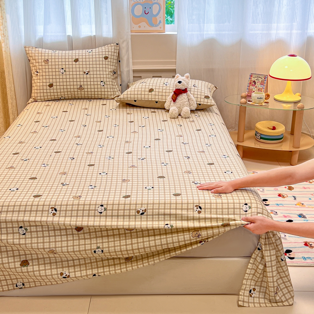 91家纺网 家纺一手货源 找家纺 呗旺鹿 2025新款40s全棉纯棉卡通印花学生系列单品床单 床单单件 焦糖小狗