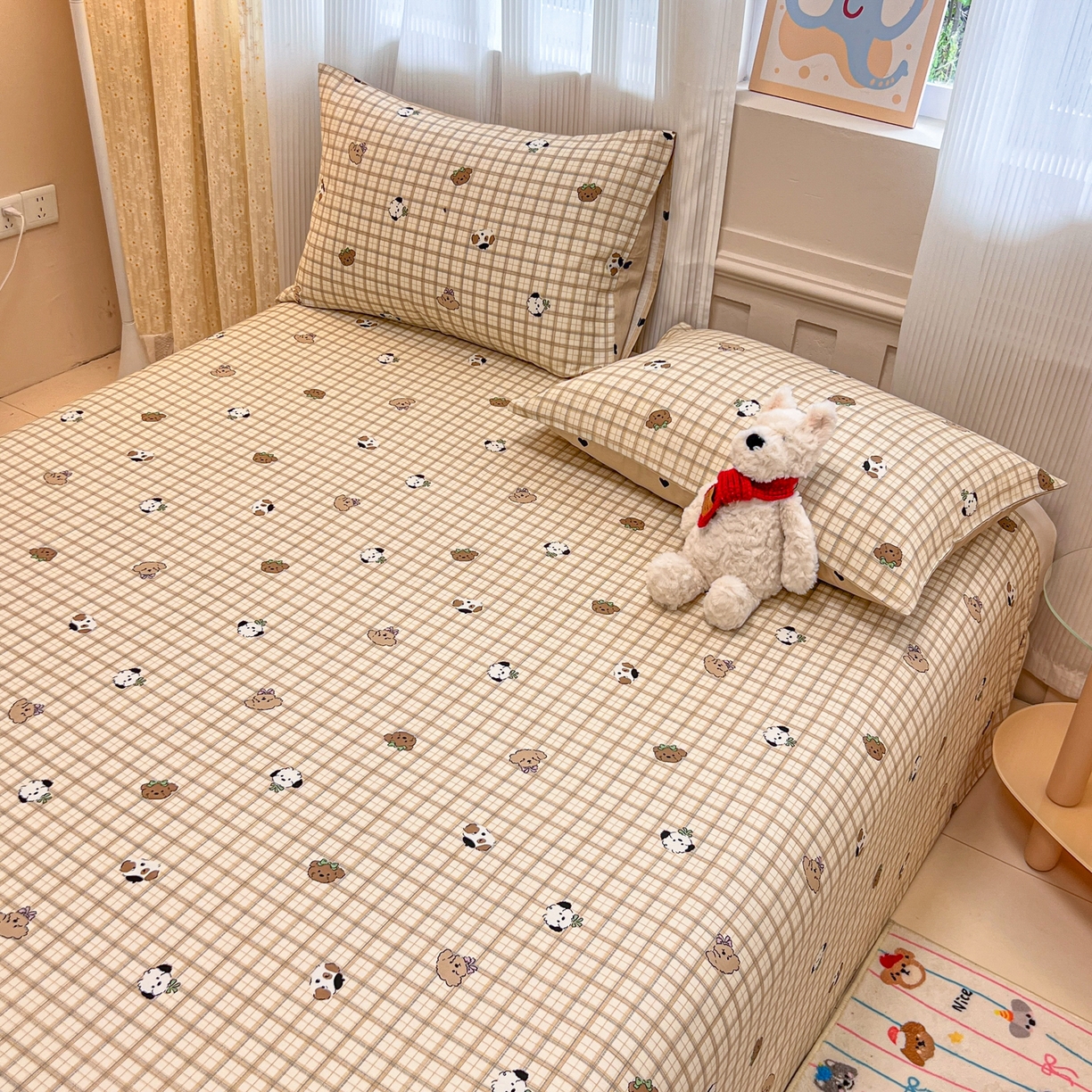 91家纺网 家纺一手货源 找家纺 呗旺鹿 2025新款40s全棉纯棉卡通印花学生系列单品床单 床单单件 焦糖小狗