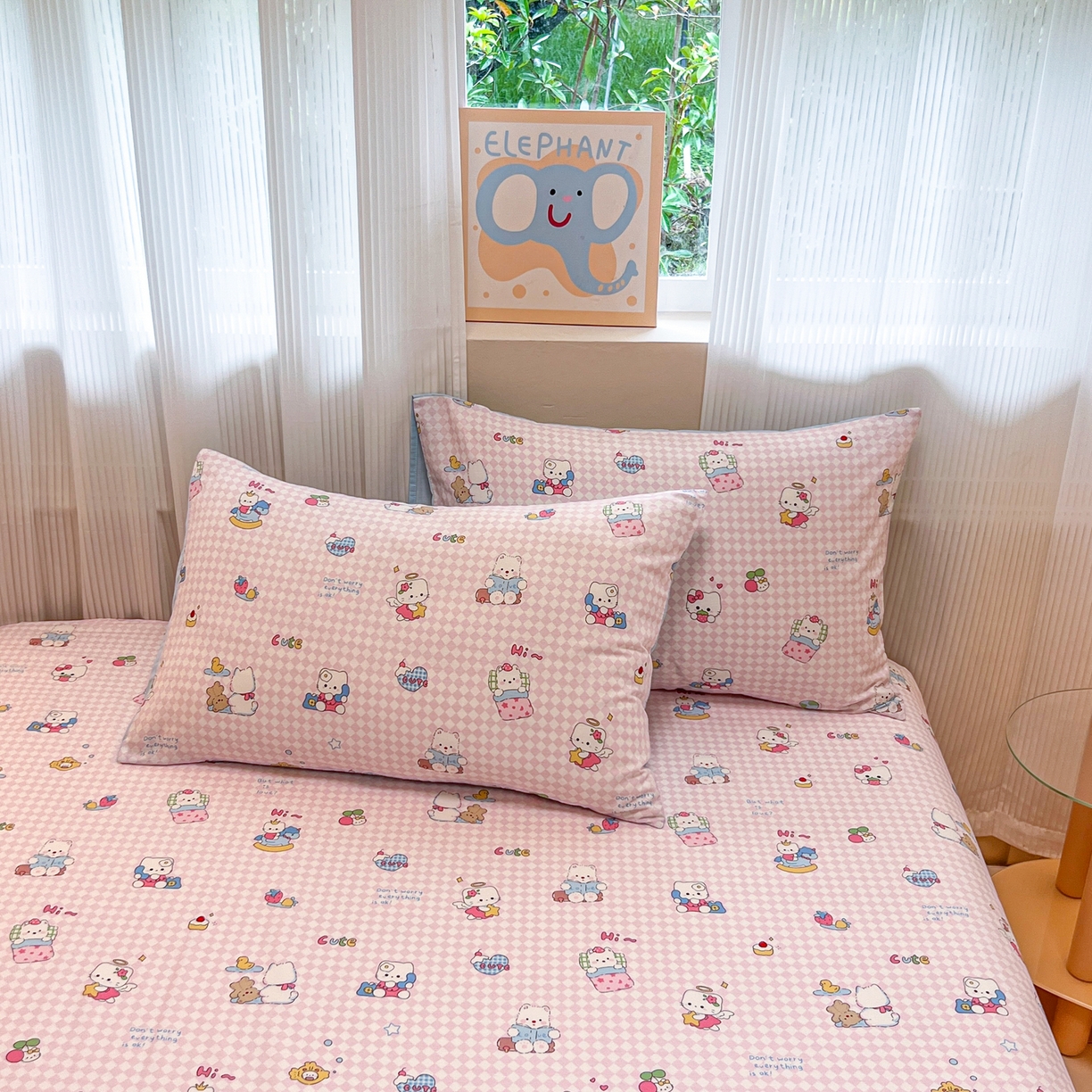 91家纺网 家纺一手货源 找家纺 呗旺鹿 2025新款40s全棉纯棉卡通印花学生系列单品床单 床单单件 忙绿的凯蒂