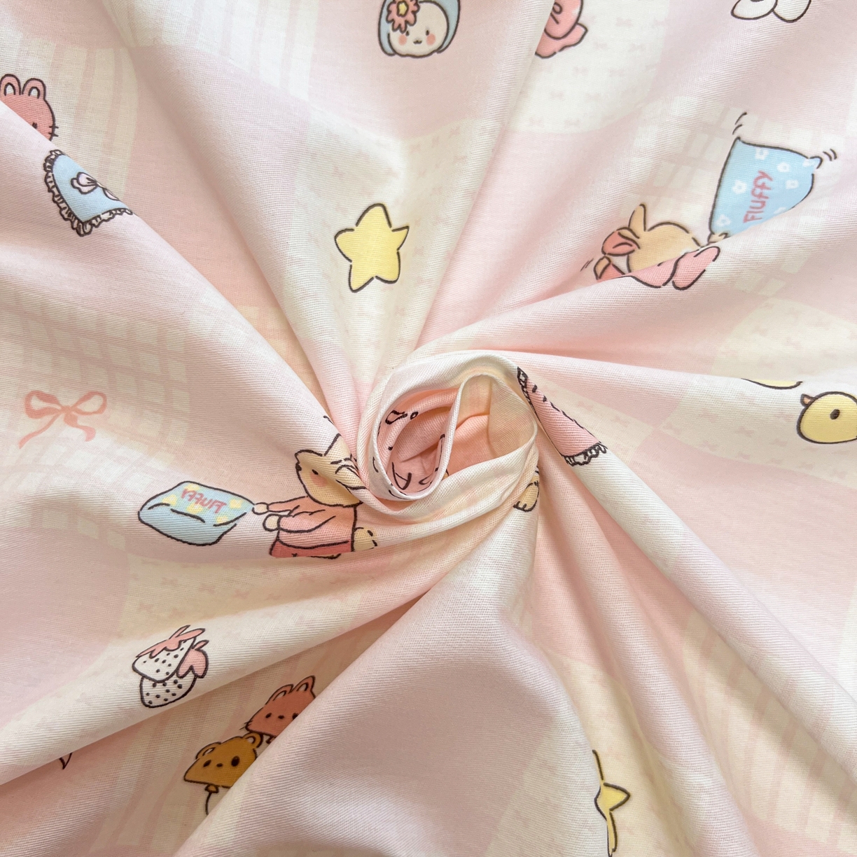 91家纺网 家纺一手货源 找家纺 呗旺鹿 2025新款40s全棉纯棉卡通印花学生系列单品床单 床单单件 兔子假期