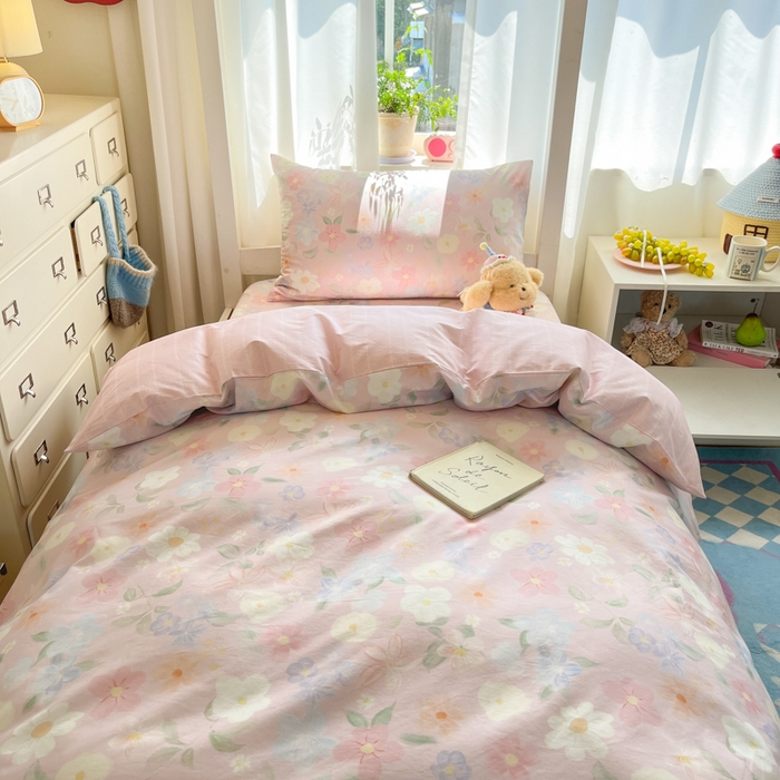 91家纺网 家纺一手货源 找家纺 寻米 2025新款全棉印花学生季学生三件套 春日暖阳-粉