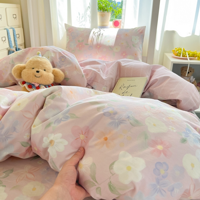 91家纺网 家纺一手货源 找家纺 寻米 2025新款全棉印花学生季学生三件套 春日暖阳-粉