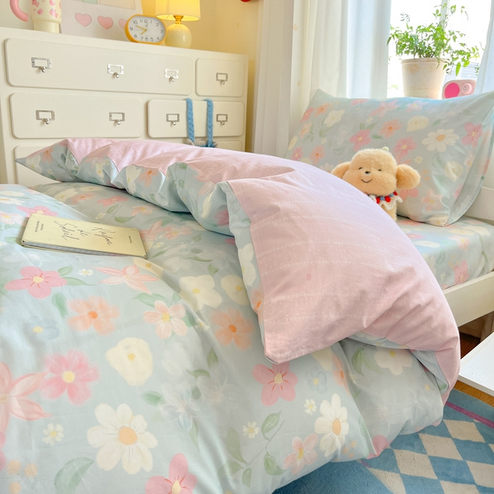 91家纺网 家纺一手货源 找家纺 寻米 2025新款全棉印花学生季学生三件套 春日暖阳-兰