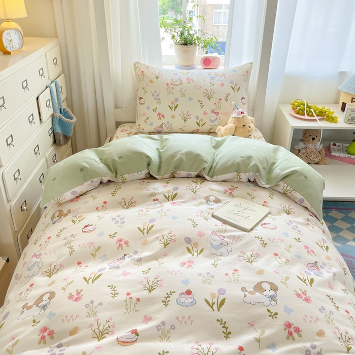 91家纺网 家纺一手货源 找家纺 寻米 2025新款全棉印花学生季学生三件套 花园小狗