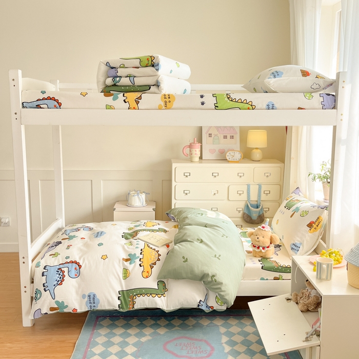 91家纺网 家纺一手货源 找家纺 寻米 2025新款全棉印花学生季学生三件套 恐龙乐园