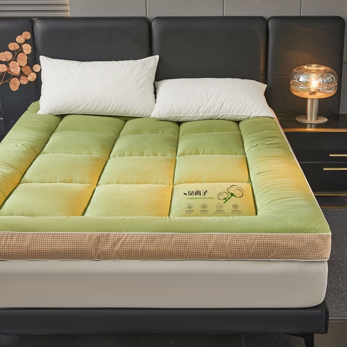 91家纺网 家纺一手货源 找家纺 富威堡2025新款酒店家用卧室褥子租房专用单人学生宿舍折叠加厚床垫软垫 负离子-抹茶绿