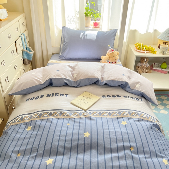 91家纺网 家纺一手货源 找家纺 寻米 2025新款全棉印花学生季学生三件套 星辰