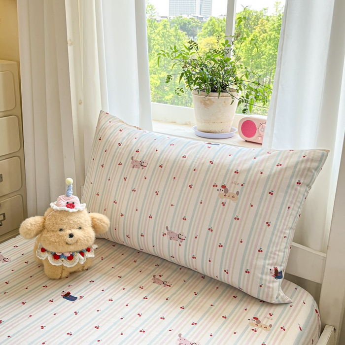 91家纺网 家纺一手货源 找家纺 寻米 2025新款全棉印花学生季学生三件套 樱桃小狗