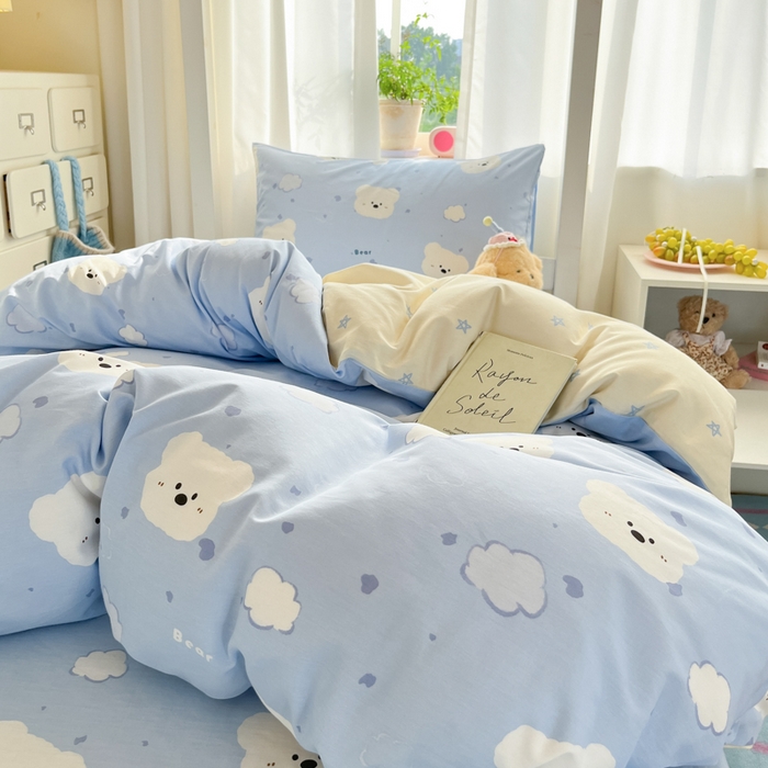 91家纺网 家纺一手货源 找家纺 寻米 2025新款全棉印花学生季学生三件套 云朵小熊