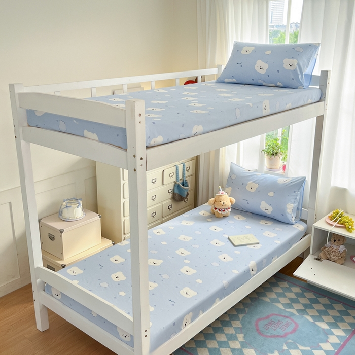 91家纺网 家纺一手货源 找家纺 寻米 2025新款全棉印花学生季学生三件套 云朵小熊