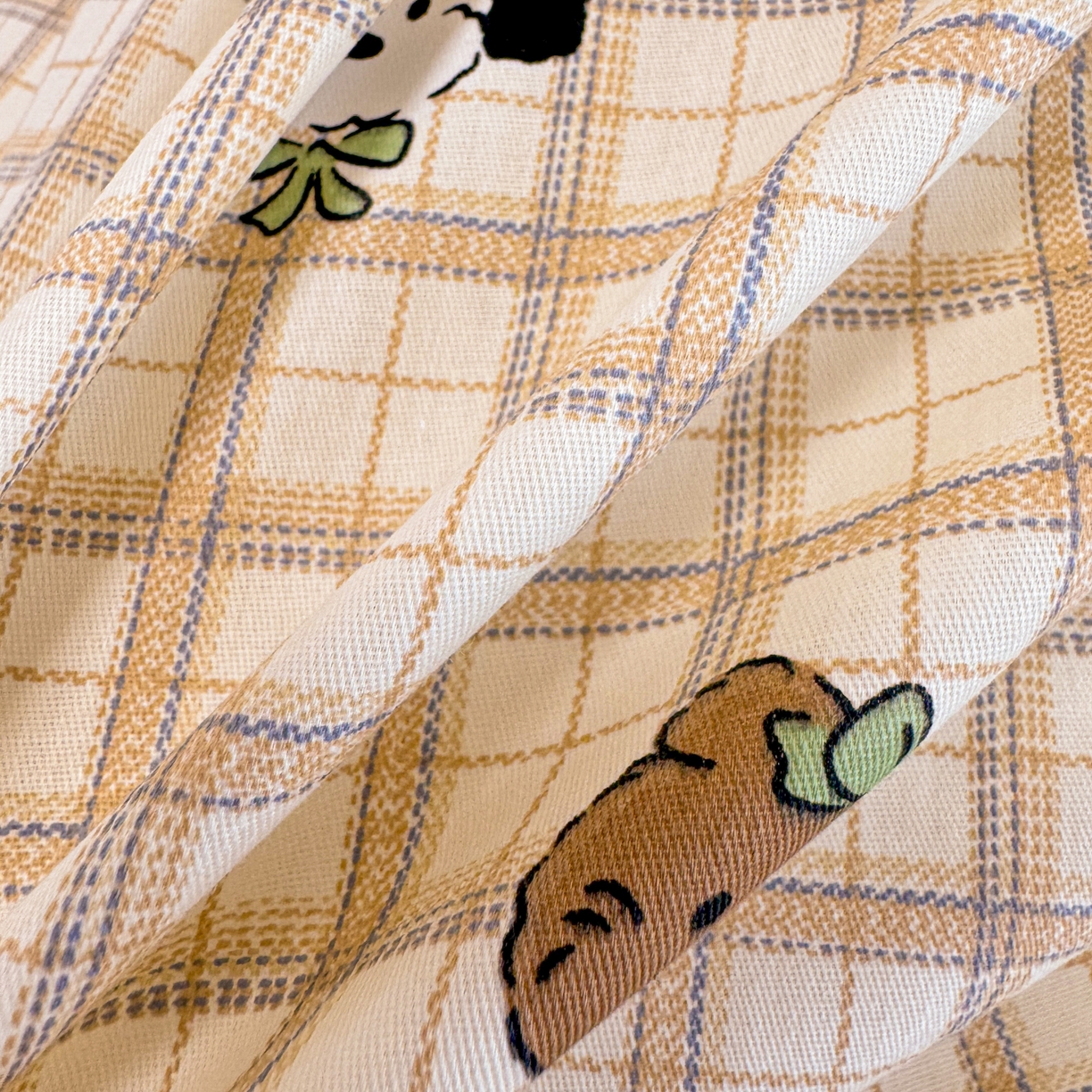 91家纺网 家纺一手货源 找家纺 呗旺鹿 2025新款40s全棉纯棉卡通印花学生系列四件套 焦糖小狗