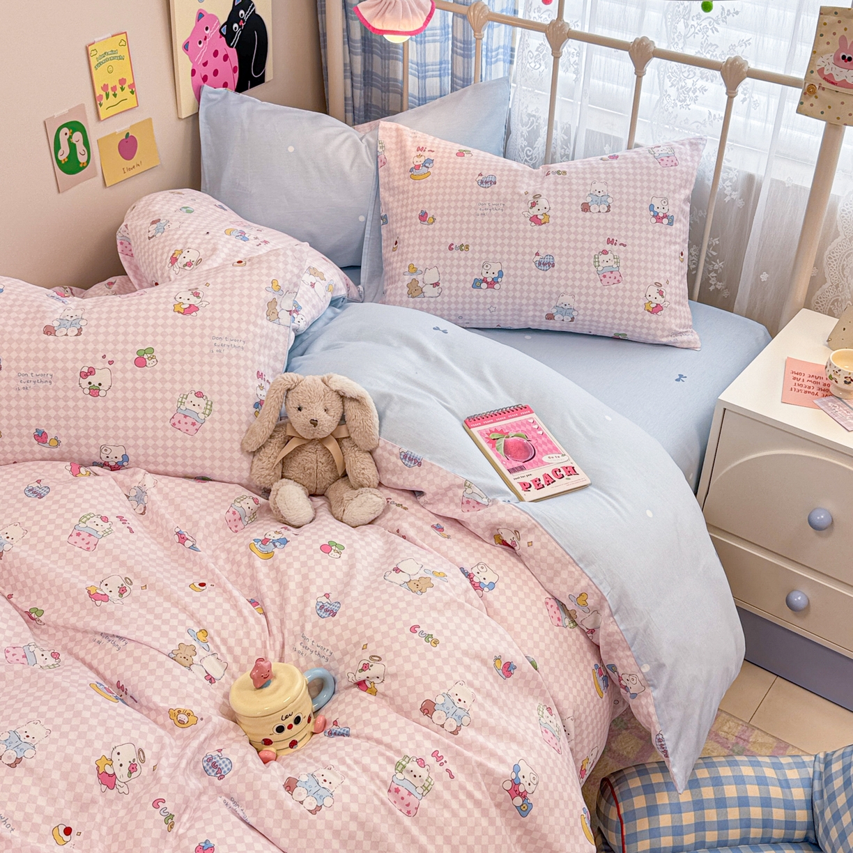 91家纺网 家纺一手货源 找家纺 呗旺鹿 2025新款40s全棉纯棉卡通印花学生系列四件套 忙绿的凯蒂