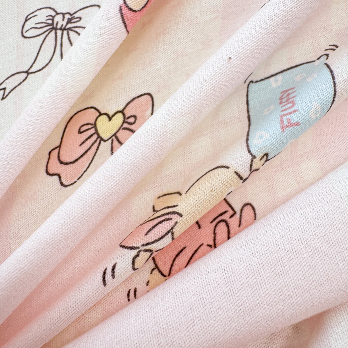 91家纺网 家纺一手货源 找家纺 呗旺鹿 2025新款40s全棉纯棉卡通印花学生系列四件套 兔子假期