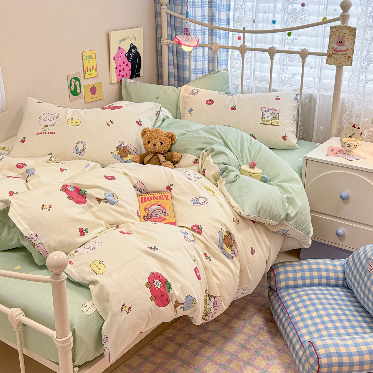 91家纺网 家纺一手货源 找家纺 呗旺鹿 2025新款40s全棉纯棉卡通印花学生系列四件套 熊熊酱