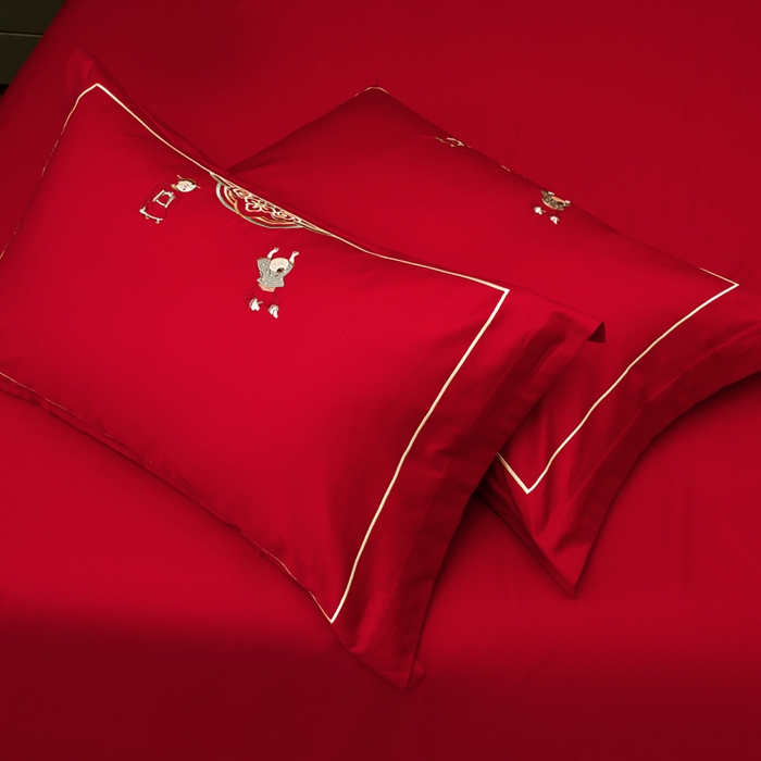 91家纺网 家纺一手货源 找家纺 千禧家纺2025新款13372全棉绣花婚庆四件套 百福绵延