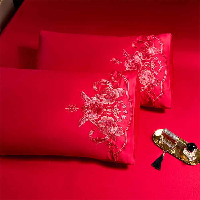 91家纺网 家纺一手货源 找家纺 千禧家纺2025新款13372全棉绣花婚庆四件套 龙凤蜜语（本色）