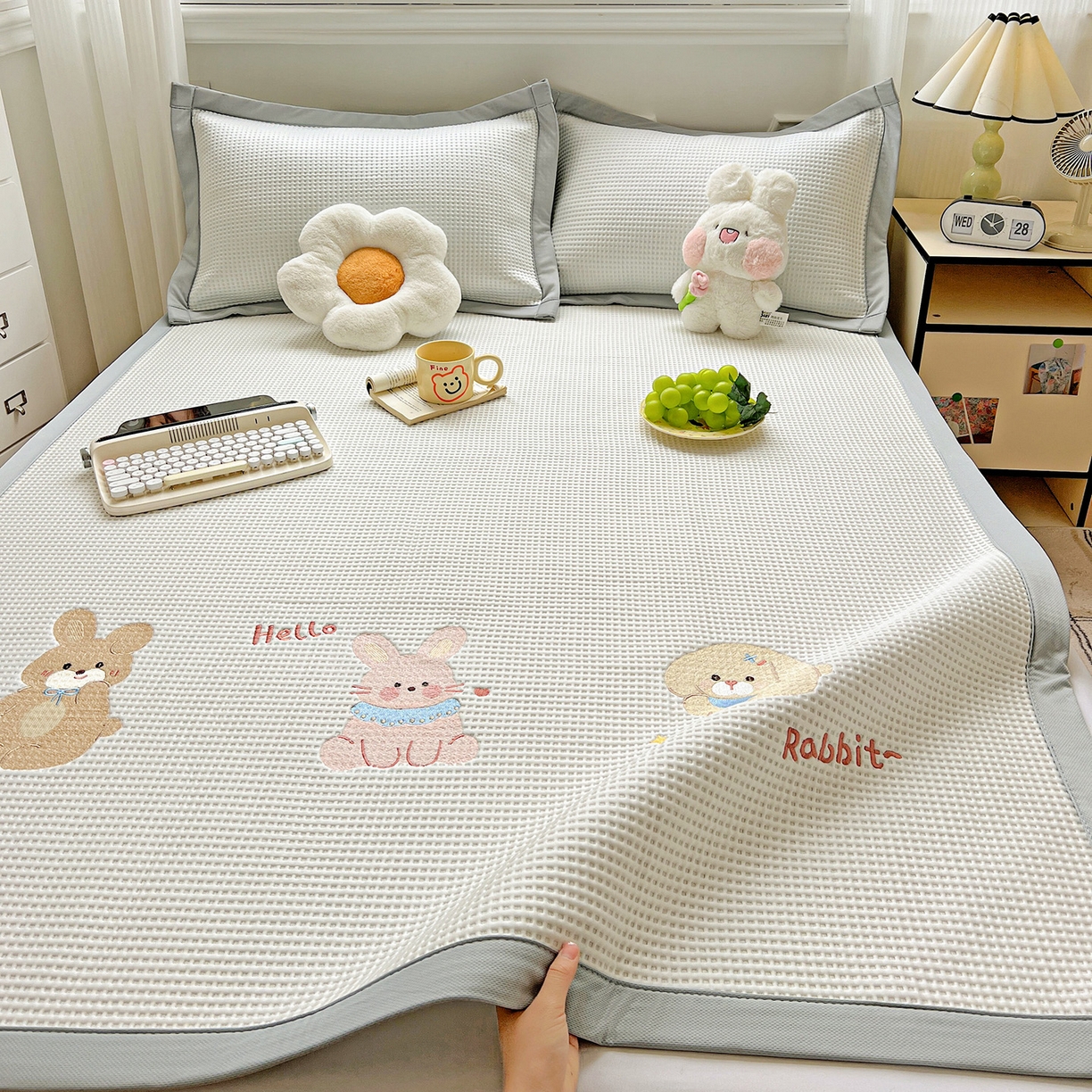 慕尚家纺 2025新款冰豆豆带有乙纶刺绣凉席席子床席款 太棒了的兔-白 床席款