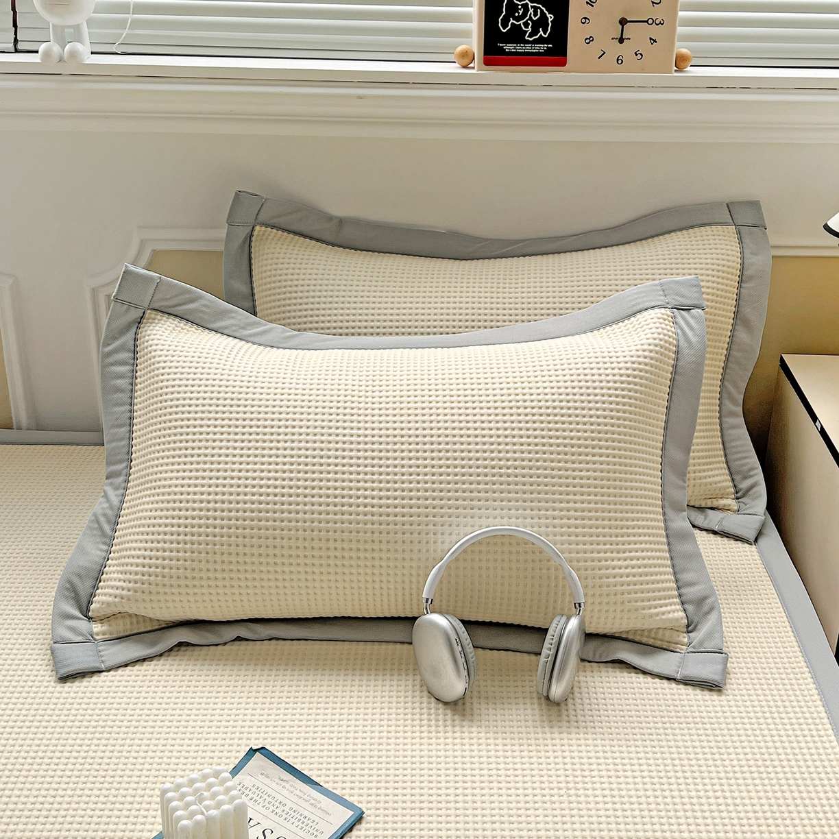 91家纺网 家纺一手货源 找家纺 （总）慕尚家纺 2025新款冰豆豆带有乙纶刺绣凉席席子床席款