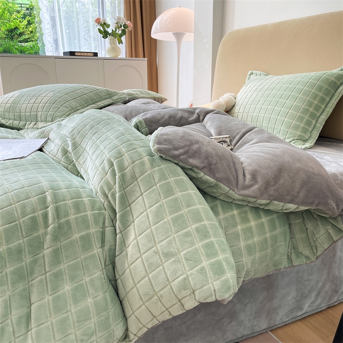 91家纺网 家纺一手货源 找家纺 （总）兰紫橙2025新款牛奶绒色织提花四件套