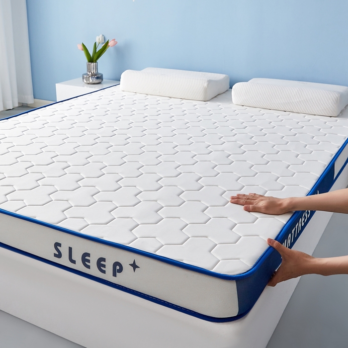 91家纺网 家纺一手货源 找家纺 一禾 2025新款立体纯色海绵牛奶丝床垫-成人床垫 立体白蓝