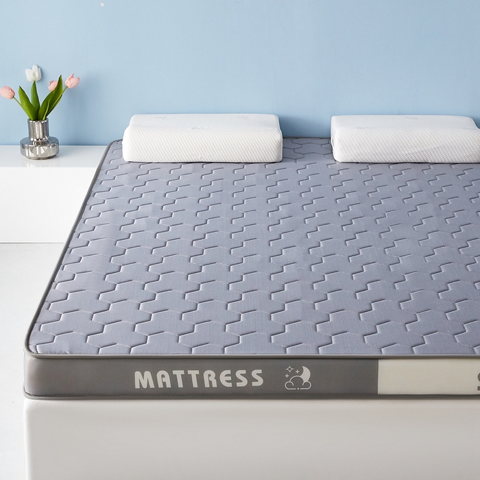 91家纺网 家纺一手货源 找家纺 一禾 2025新款立体纯色海绵牛奶丝床垫-成人床垫 立体灰