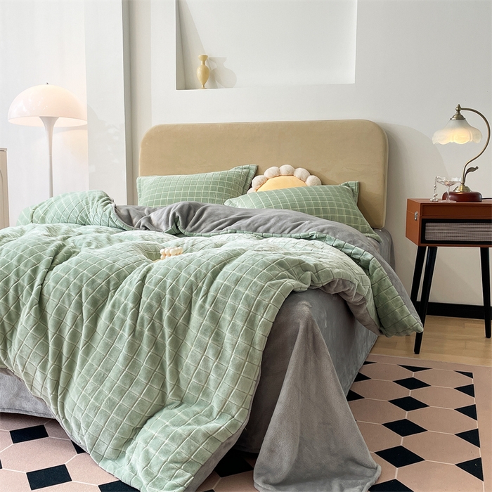 91家纺网 家纺一手货源 找家纺 （总）兰紫橙2025新款牛奶绒色织提花四件套