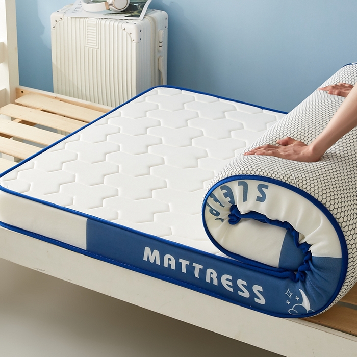 91家纺网 家纺一手货源 找家纺 一禾 2025新款立体纯色海绵牛奶丝床垫-学生床垫 立体白蓝