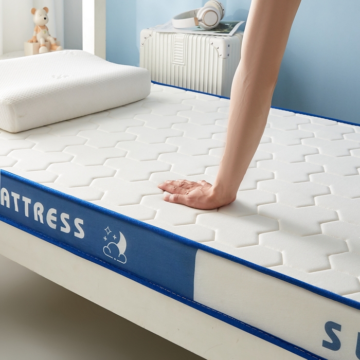 91家纺网 家纺一手货源 找家纺 一禾 2025新款立体纯色海绵牛奶丝床垫-学生床垫 立体白蓝