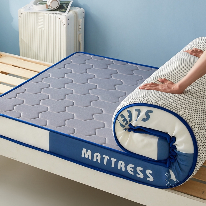 91家纺网 家纺一手货源 找家纺 一禾 2025新款立体纯色海绵牛奶丝床垫-学生床垫 立体灰蓝