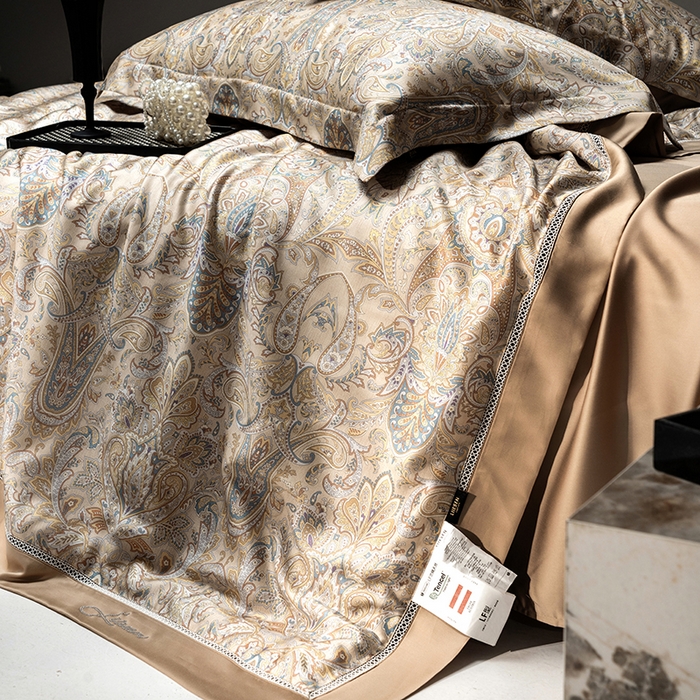 91家纺网 家纺一手货源 找家纺 丽笙被芯 2025新款A类兰精天丝欧式数码印花醋酸纤维夏被 奥罗拉