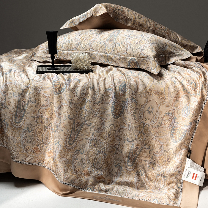 91家纺网 家纺一手货源 找家纺 丽笙被芯 2025新款A类兰精天丝欧式数码印花醋酸纤维夏被 奥罗拉