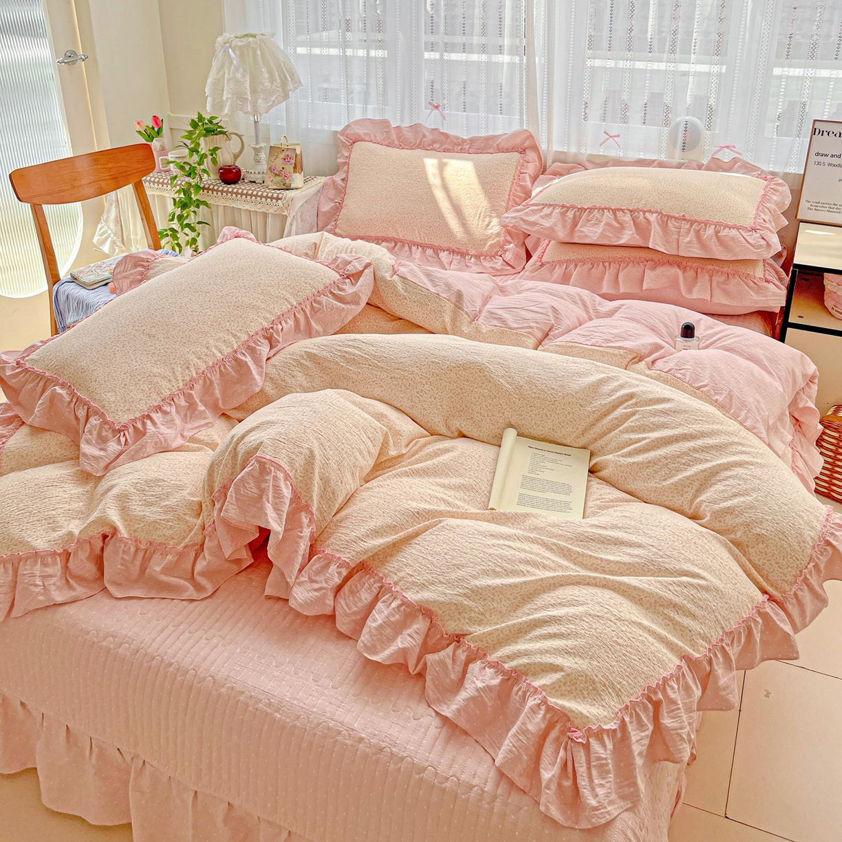 91家纺网 家纺一手货源 找家纺 （总）2025秋冬加厚款云感亲肤棉床盖床裙四件套-仙美密拷花边