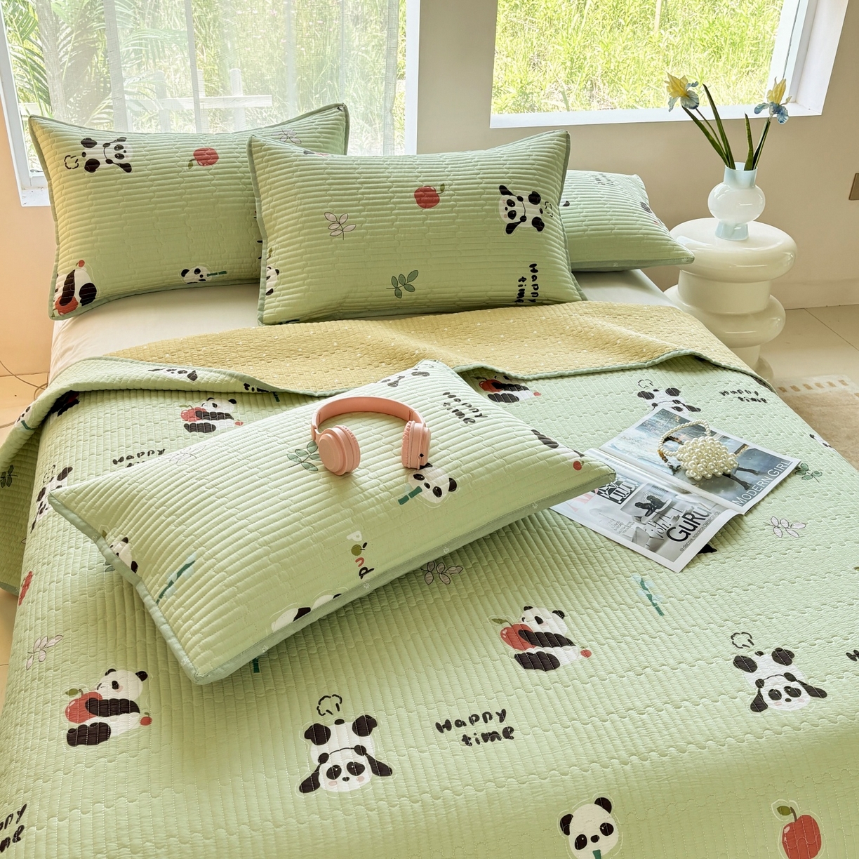 91家纺网 家纺一手货源 找家纺 金艾草 2025新款双面纯棉高温水洗床盖三件套 熊猫乐园