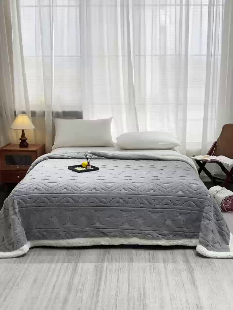 91家纺网 家纺一手货源 找家纺 枋梢家纺 2025新款提花舒棉绒镂空塔芙绒羊羔绒双层毛毯毯子跨境电商 韵律-浅灰