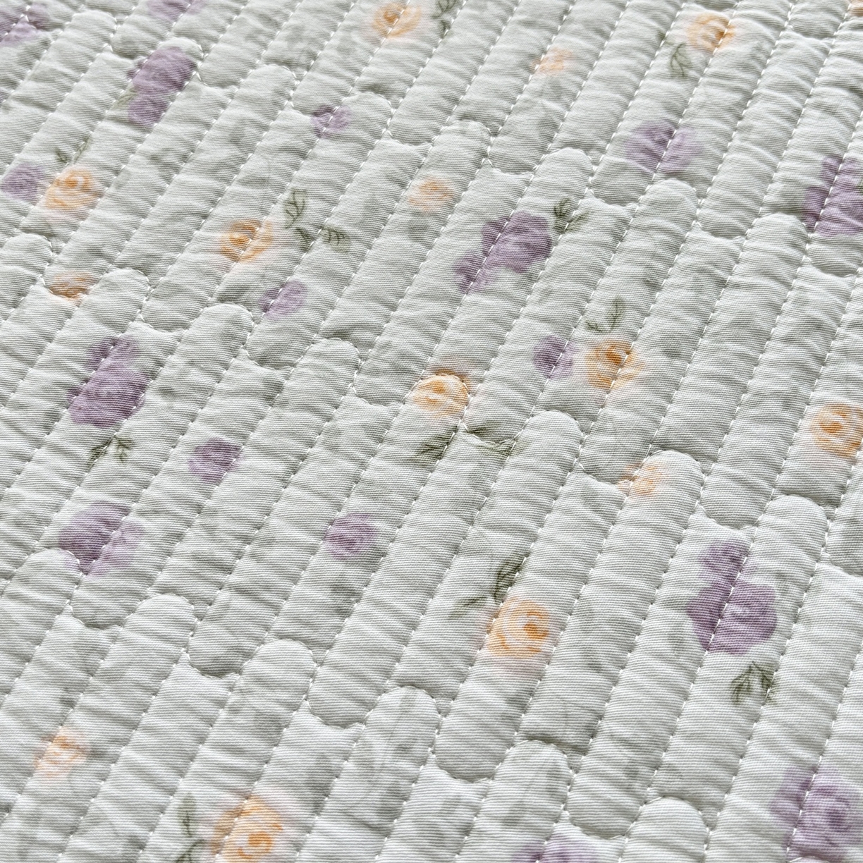 91家纺网 家纺一手货源 找家纺 金艾草 2025新款双面纯棉高温水洗床盖三件套 蔷薇-紫