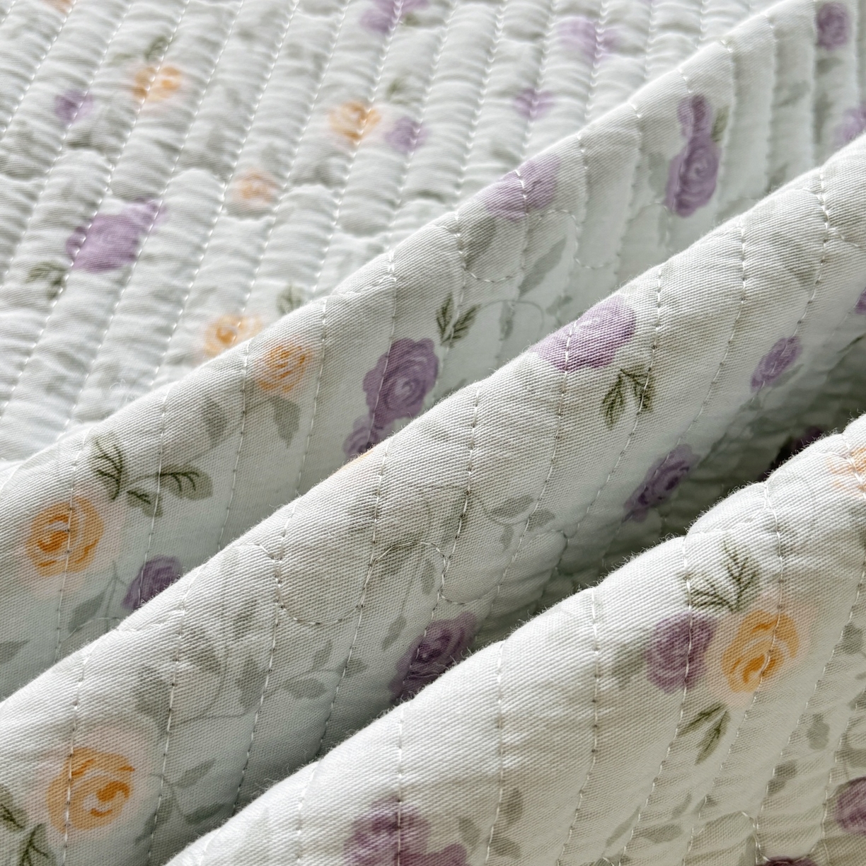 91家纺网 家纺一手货源 找家纺 金艾草 2025新款双面纯棉高温水洗床盖三件套 蔷薇-紫