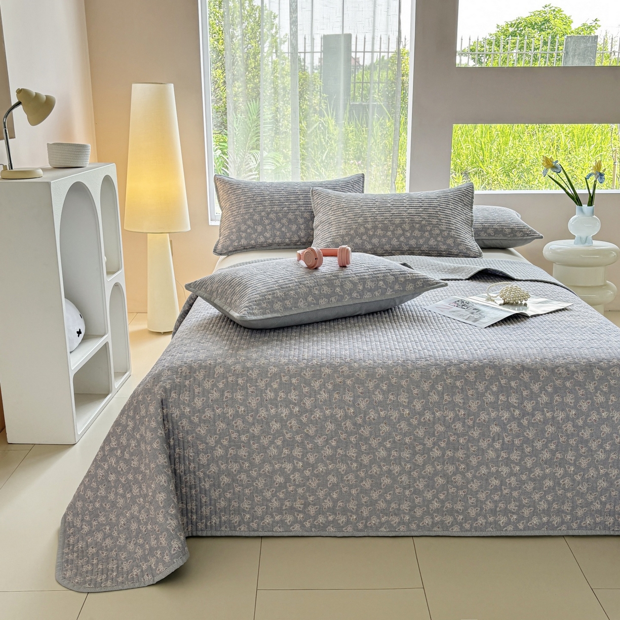 91家纺网 家纺一手货源 找家纺 金艾草 2025新款双面纯棉高温水洗床盖三件套 清风悠悠-灰