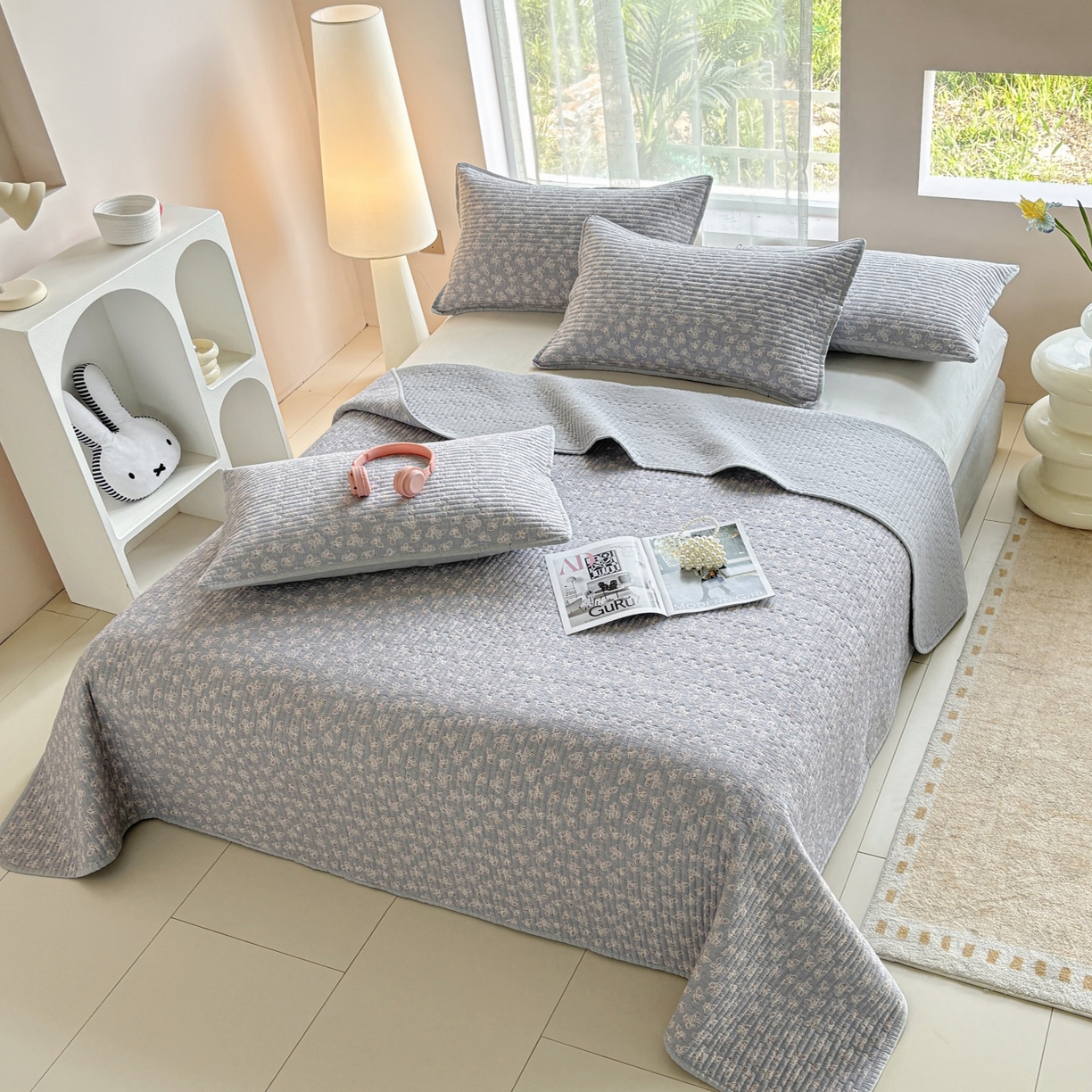 91家纺网 家纺一手货源 找家纺 金艾草 2025新款双面纯棉高温水洗床盖三件套 清风悠悠-灰