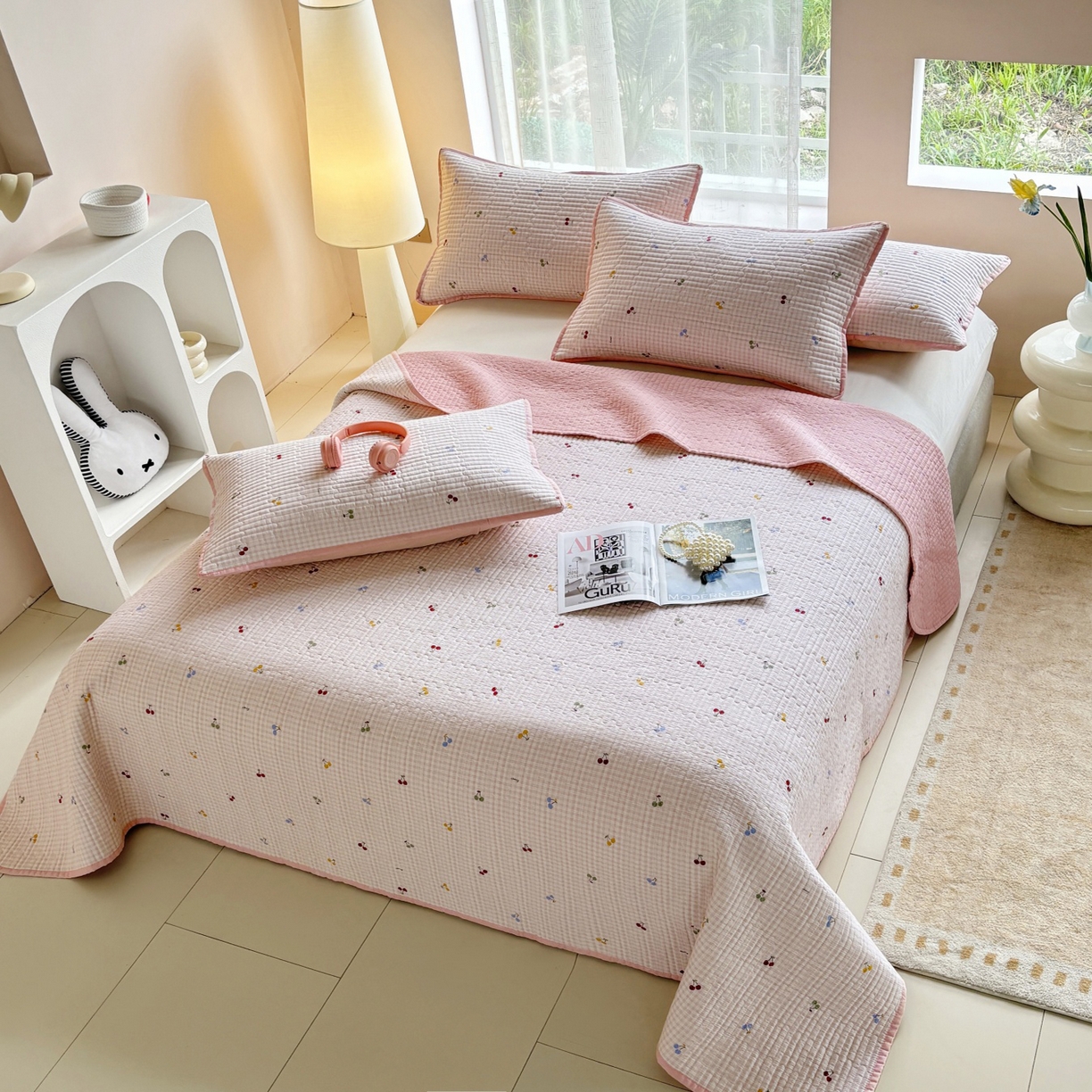 91家纺网 家纺一手货源 找家纺 金艾草 2025新款双面纯棉高温水洗床盖三件套 清甜蜜果-粉