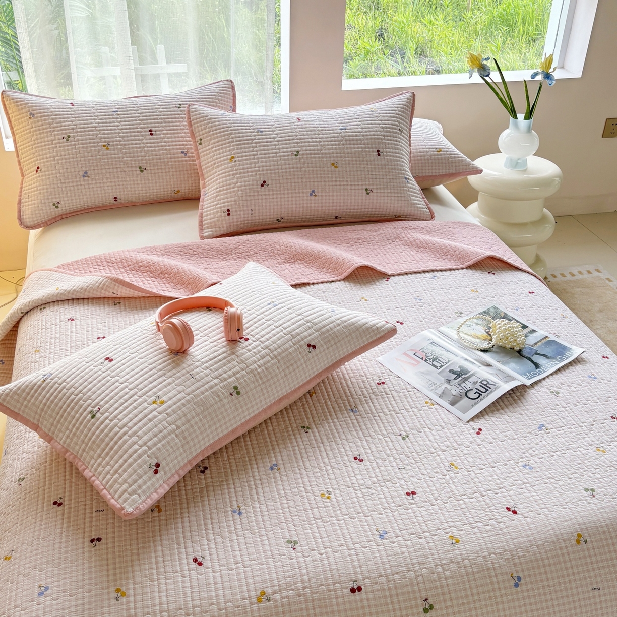 91家纺网 家纺一手货源 找家纺 金艾草 2025新款双面纯棉高温水洗床盖三件套 清甜蜜果-粉