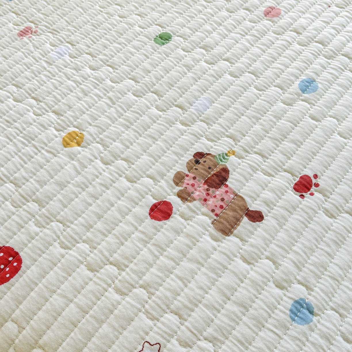 91家纺网 家纺一手货源 找家纺 金艾草 2025新款双面纯棉高温水洗床盖三件套 香肠狗