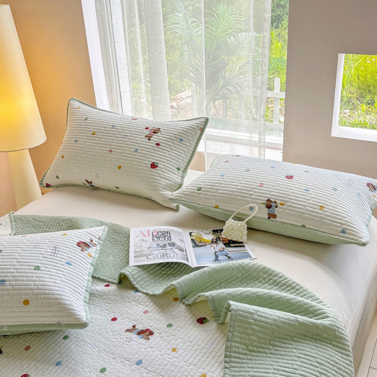 91家纺网 家纺一手货源 找家纺 金艾草 2025新款双面纯棉高温水洗床盖三件套 香肠狗