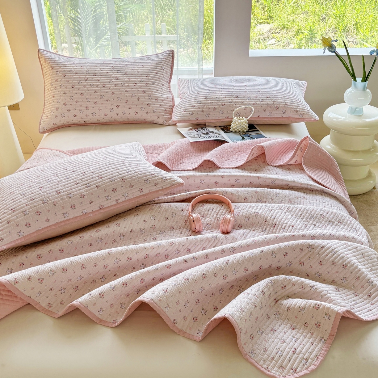 91家纺网 家纺一手货源 找家纺 金艾草 2025新款双面纯棉高温水洗床盖三件套 小花-粉