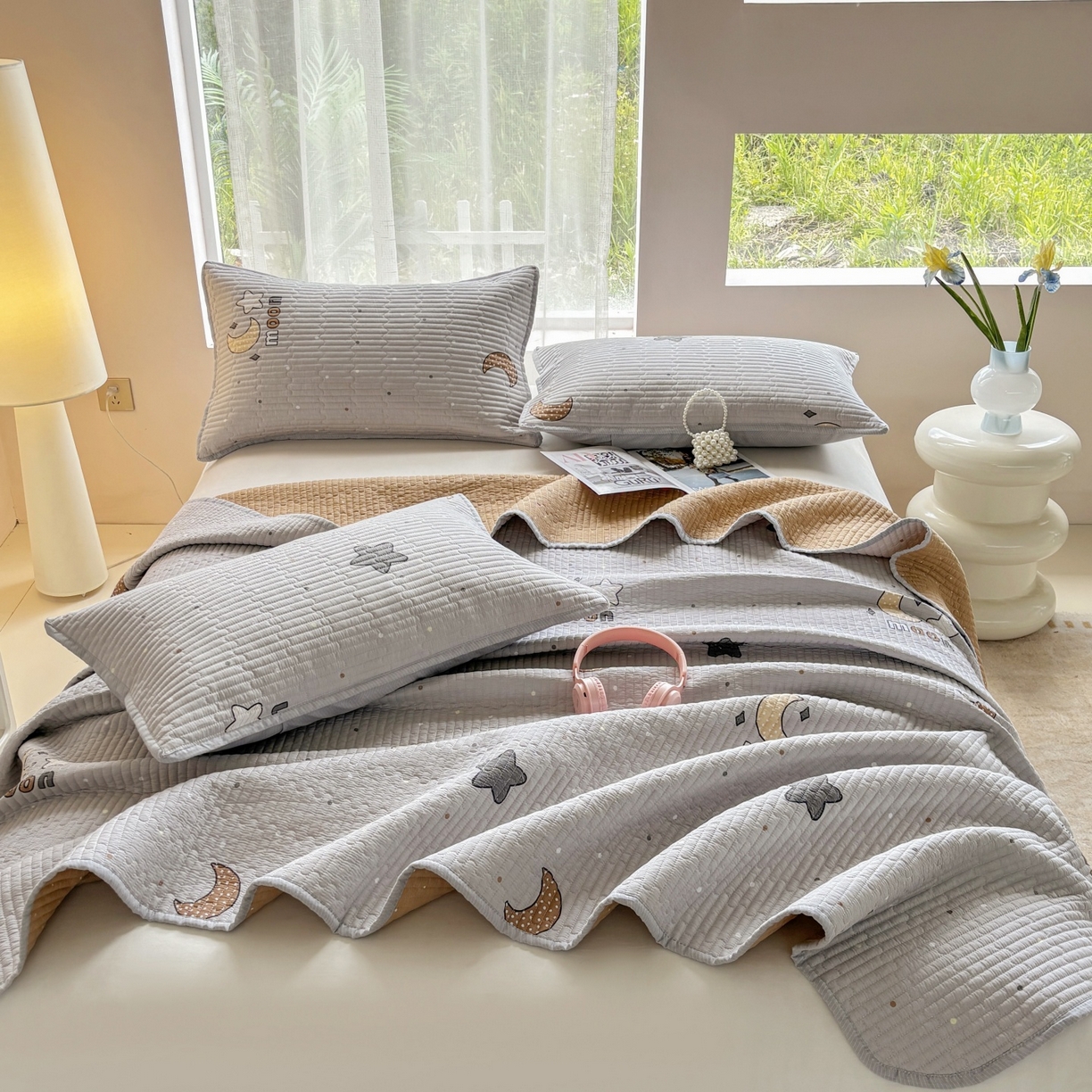 91家纺网 家纺一手货源 找家纺 金艾草 2025新款双面纯棉高温水洗床盖三件套 月亮之心