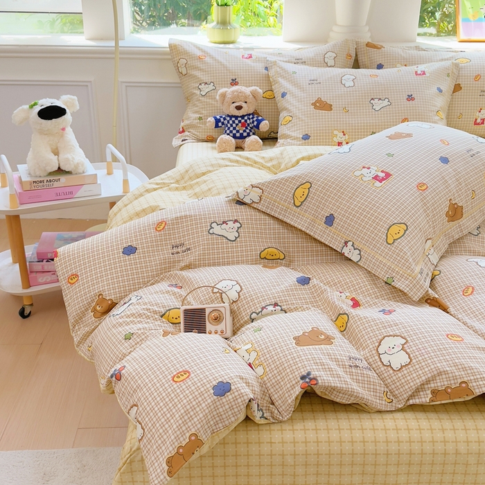 91家纺网 家纺一手货源 找家纺 铭博家纺 2025新款直播爆款100%全棉吊边一字绣工艺款13070印花全棉四件套  格间小梦