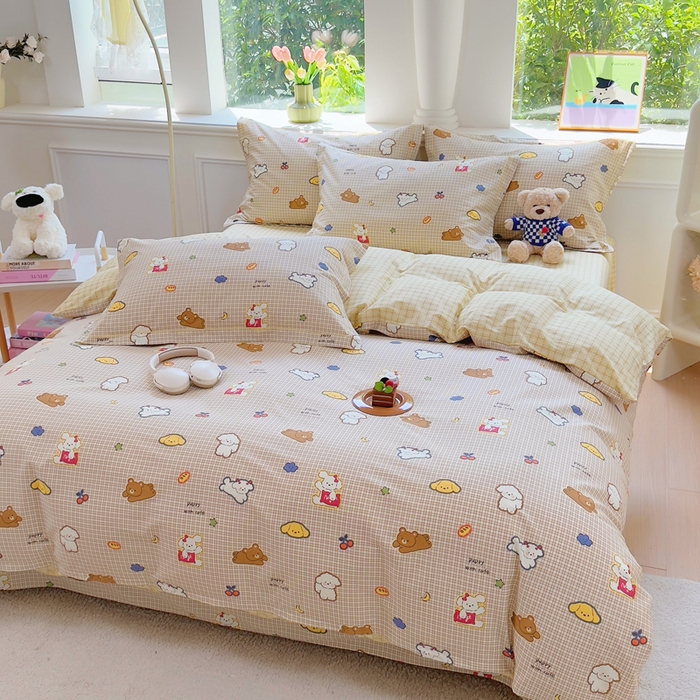 91家纺网 家纺一手货源 找家纺 铭博家纺 2025新款直播爆款100%全棉吊边一字绣工艺款13070印花全棉四件套  格间小梦