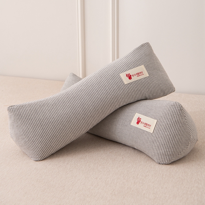 91家纺网 家纺一手货源 找家纺 大熊枕芯 2025新款全棉纯棉精梳棉全荞麦壳颈椎枕成人腰靠枕午睡枕头枕芯 精梳棉三角荞麦枕-灰 40x15x8cm/只